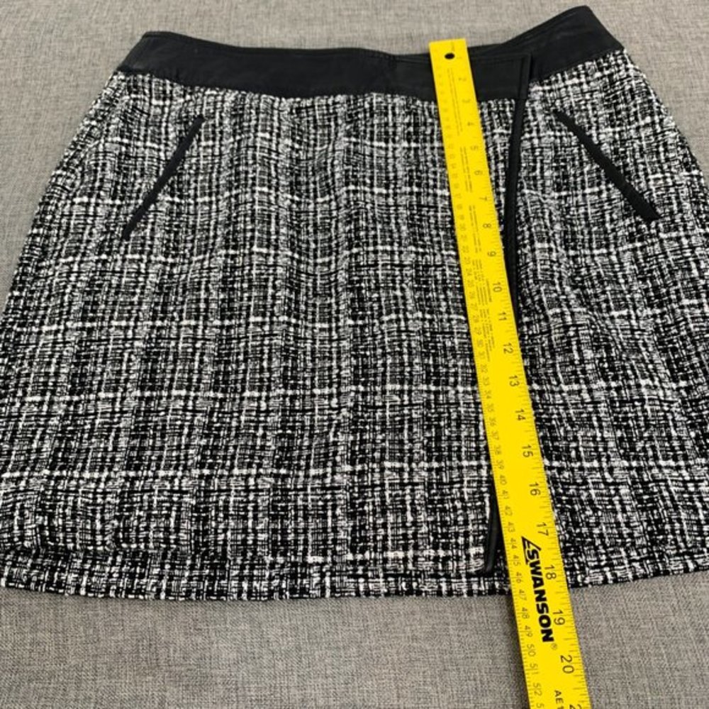 Outback Red Mini Skirt Black & White Size‎ 12 Tweed Knit Faux Leather Waist Trim - Picture 3 of 13